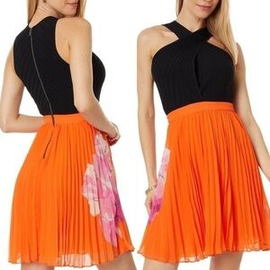 Nwot Ted Baker Amariee Cross Front Pleated Mini Dress sz TB 5 US 12 NWOT
